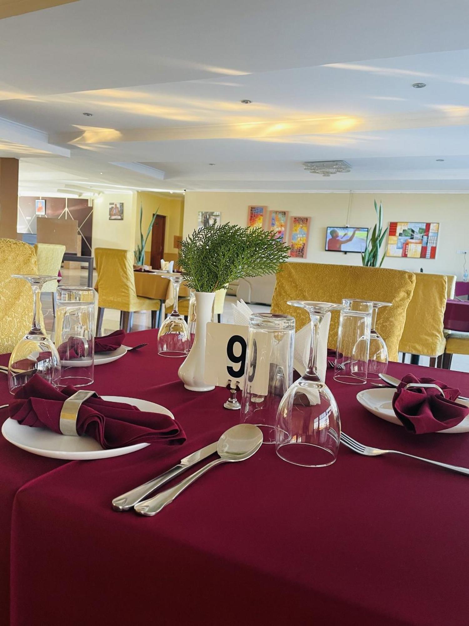 Nashera Hotels Dodoma Kültér fotó